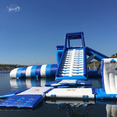Aqua Park için Blob ile Dev Şişme Su Kulesi